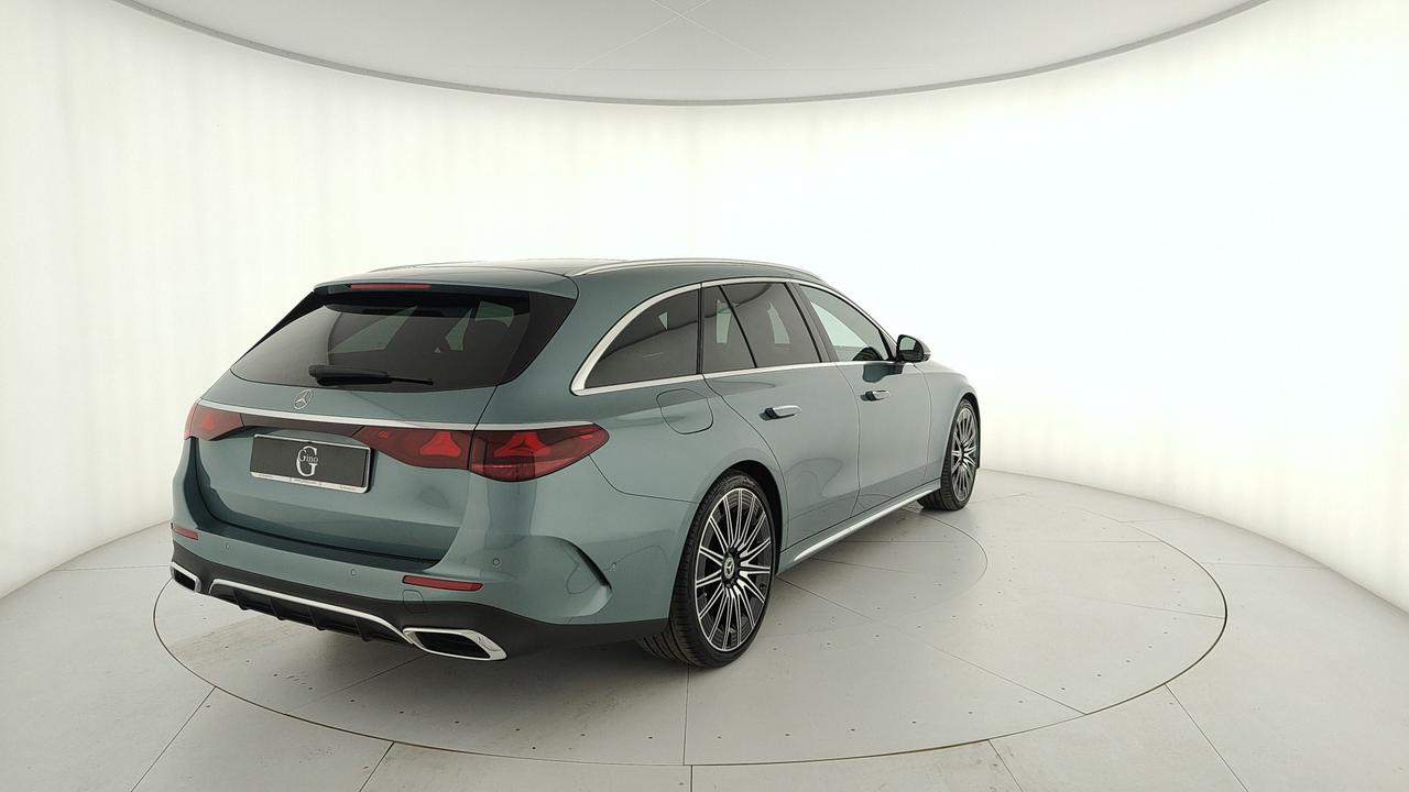 Mercedes-Benz E 220 d Station Wagon