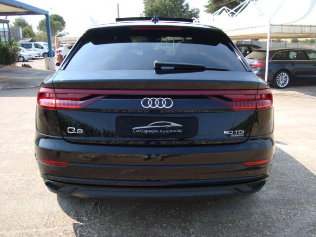 Audi Q8 50 3.0 tdi mhev S-Line Quattro 286CV