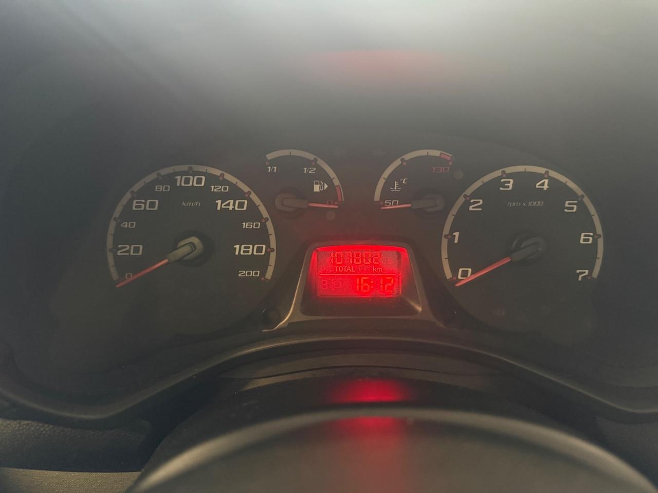 Ford Ka 1.2 8V 69CV Titanium