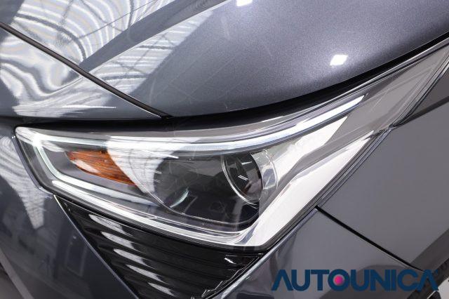 TOYOTA Aygo CONNECT 1.0 VVT-I 72 CV 5 PORTE X-WAVE CABRIO