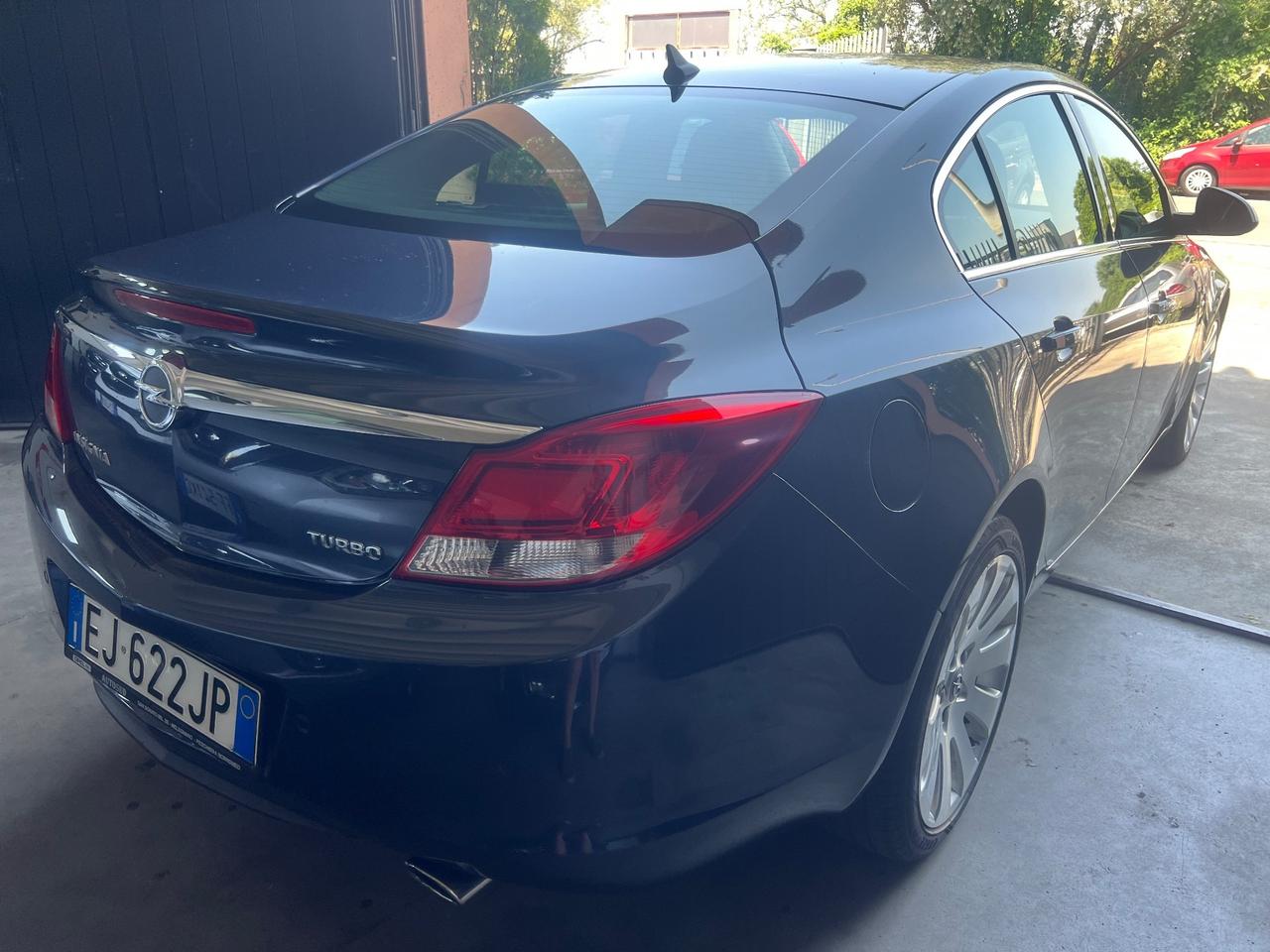 Opel Insignia 1.6 Turbo 180CV 4 porte Cosmo
