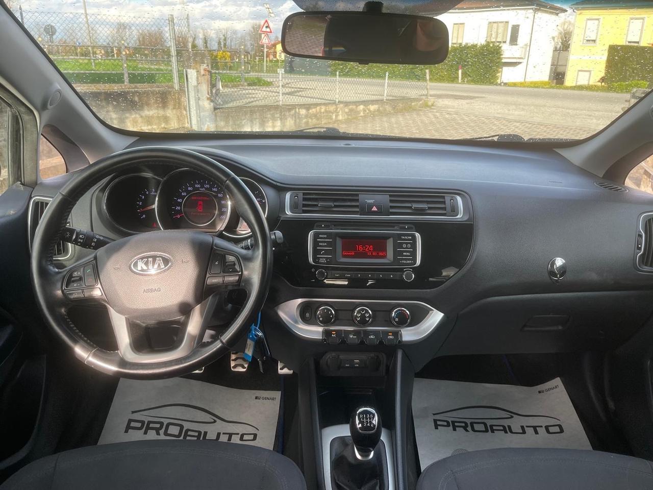 Kia Rio 1.4 CRDi 5p. Cool