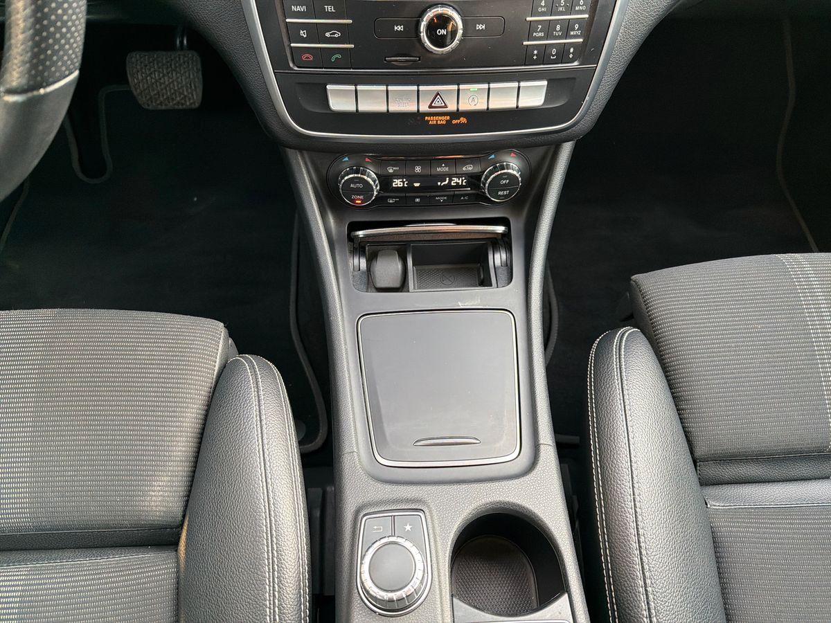 Mercedes-Benz GLA 180 Sport auto