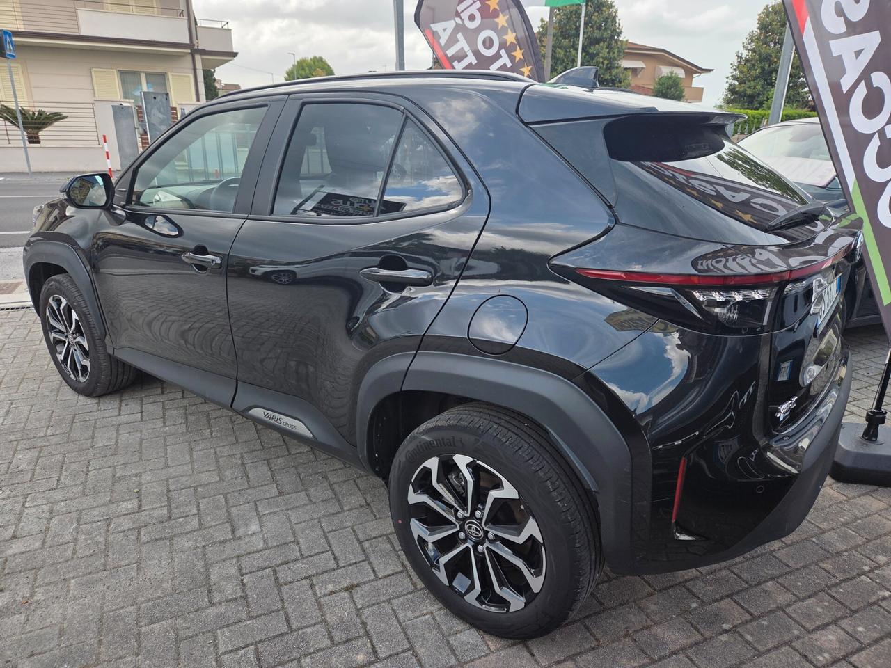 Toyota Yaris Cross 1.5 Hybrid 5p. E-CVT AWD-i Trend