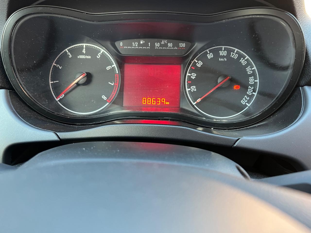 Opel Corsa 1.2 5 porte 4 cilindri