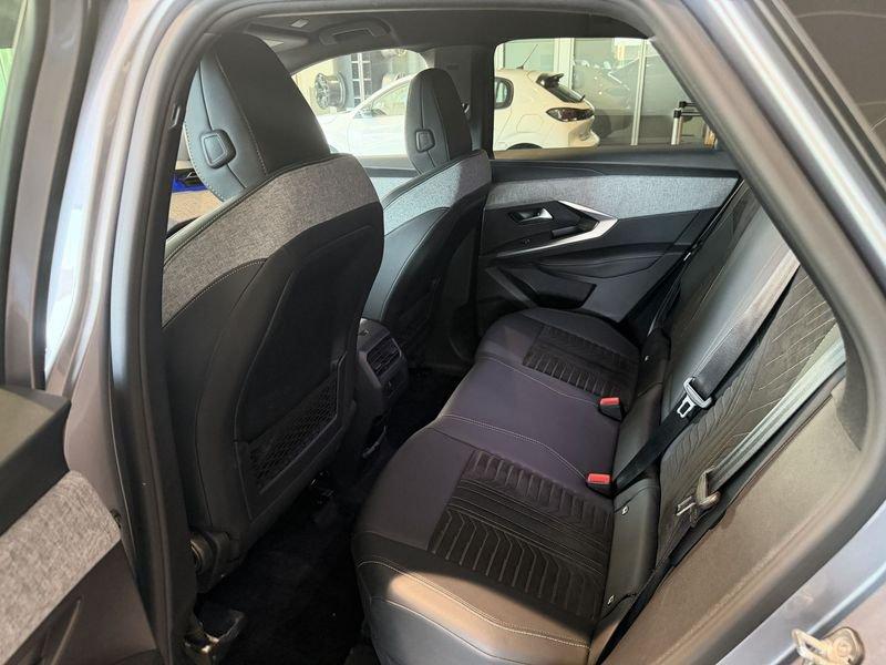 Peugeot 3008 Hybrid 136 GT e-DCS 6