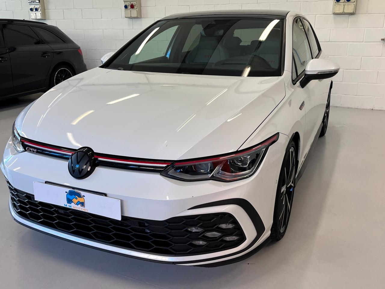 Volkswagen Golf 2.0 GTI TSI 245CV DSG