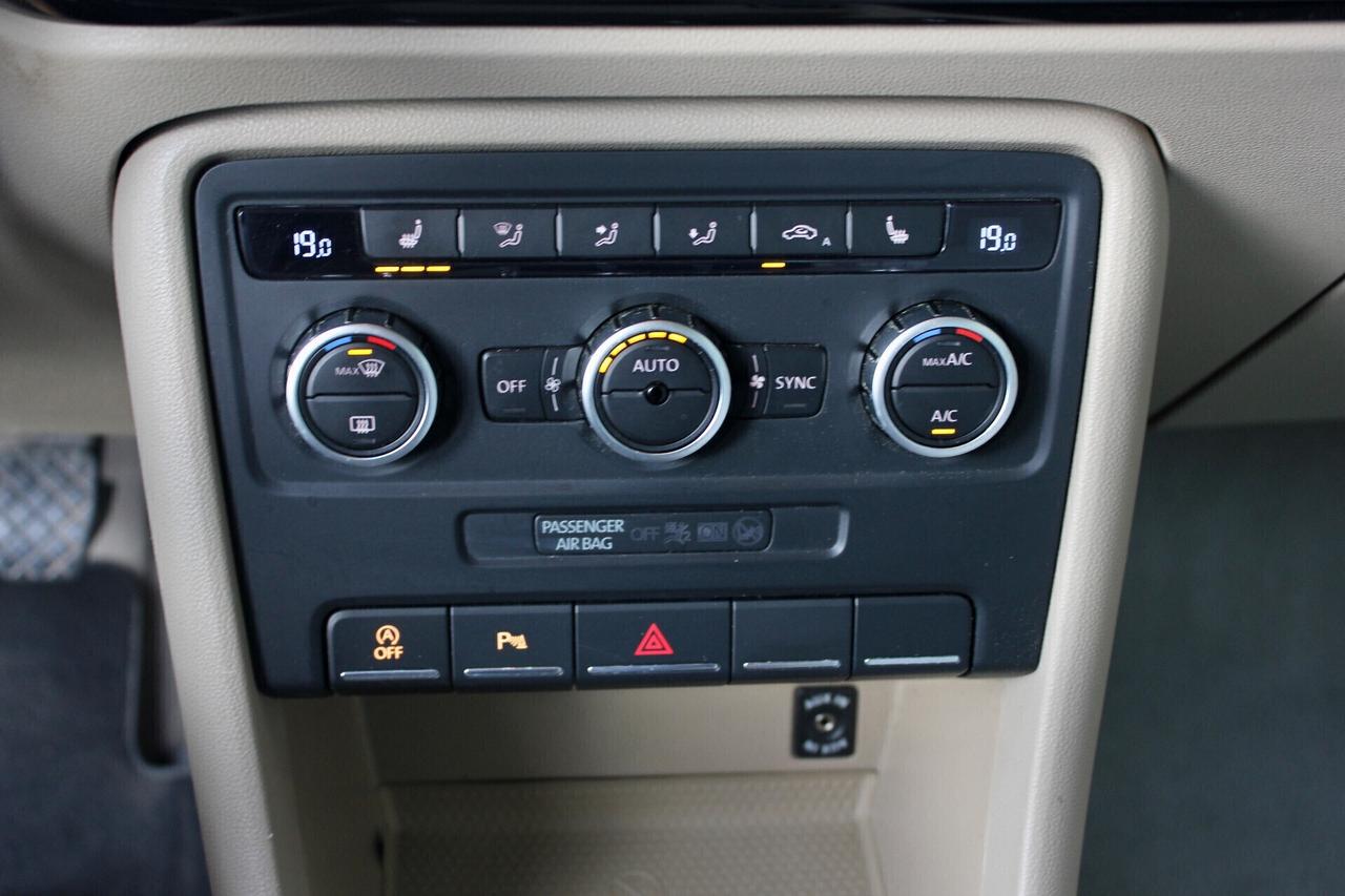 Volkswagen Maggiolino 1.2 TSI Design SEDILI RISCALDATI SENSORI