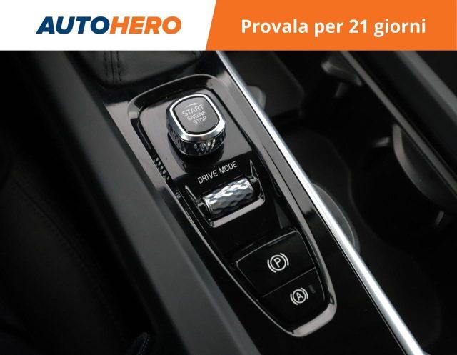 VOLVO XC60 D4 AWD Geartronic Business