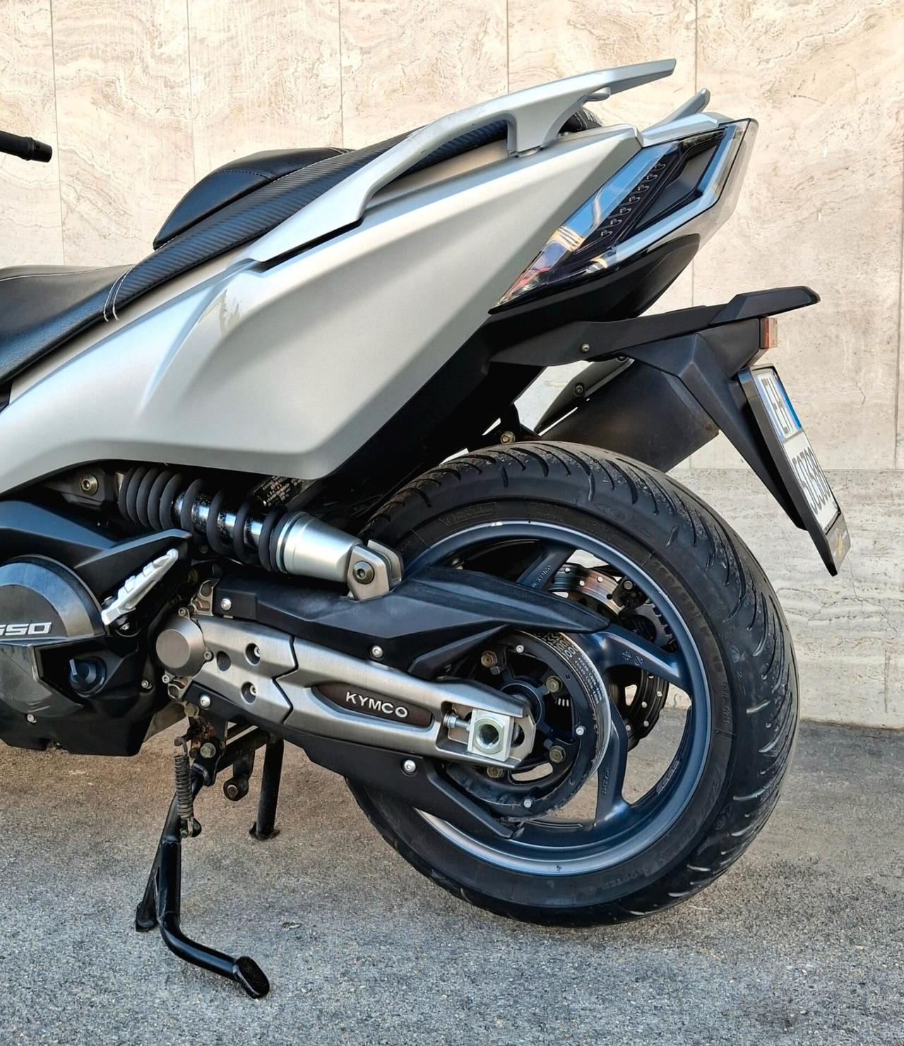 Kymco AK 550 sport