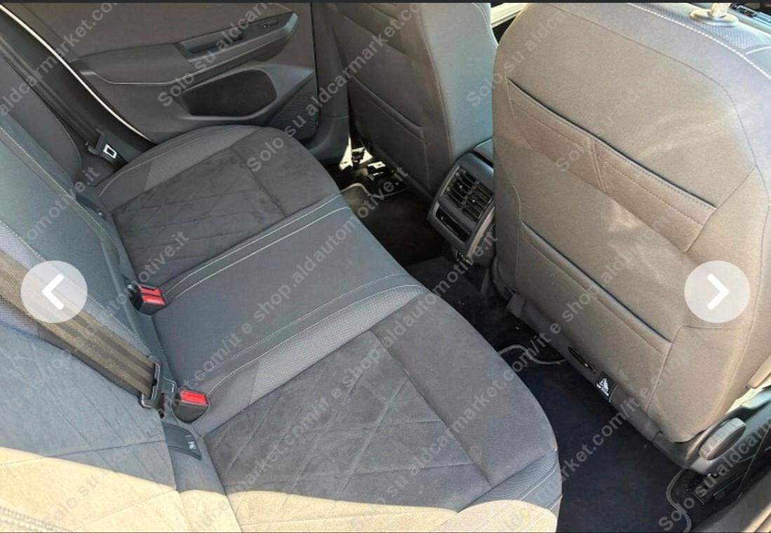 Volkswagen Golf 8 2.0 TDI DSG Style