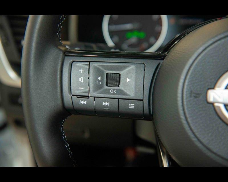 Nissan Qashqai NEW ACENTA MHYB 140CV MT 2WD