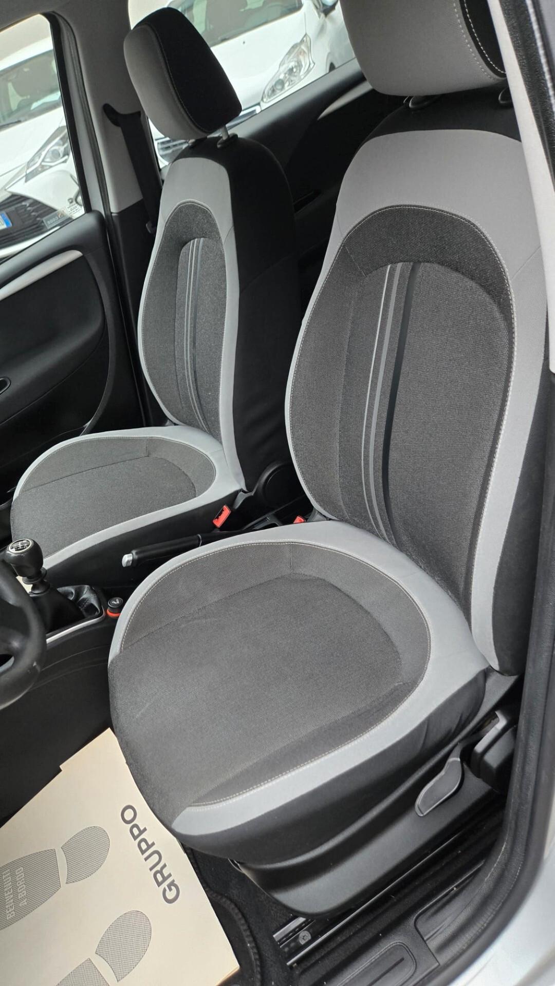 Fiat Grande Punto 1.2 5P Neopatentati