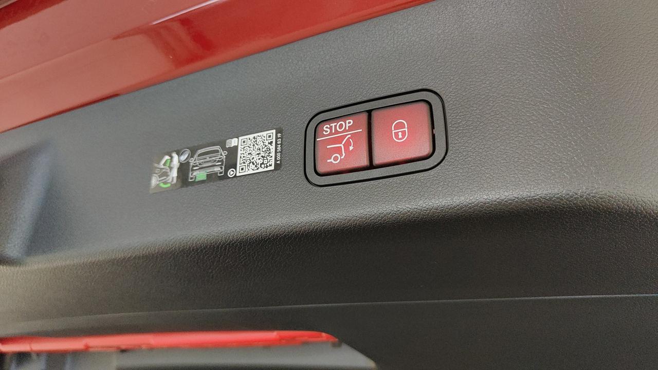 Mercedes-Benz CLA 250+ con tecnologia EQ Shooting Brak