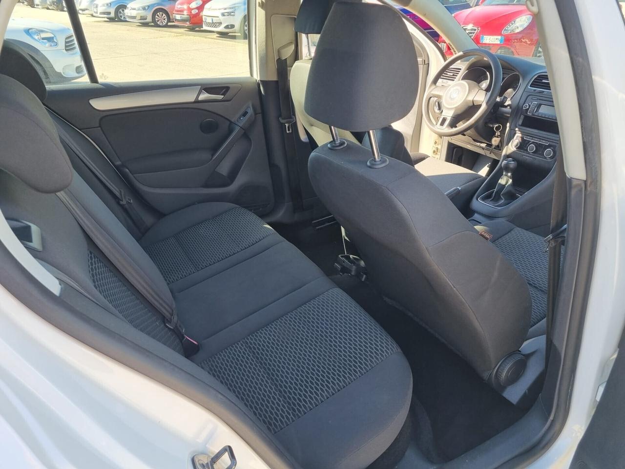 Volkswagen Golf 1.6 TDI DPF 5p. Highline