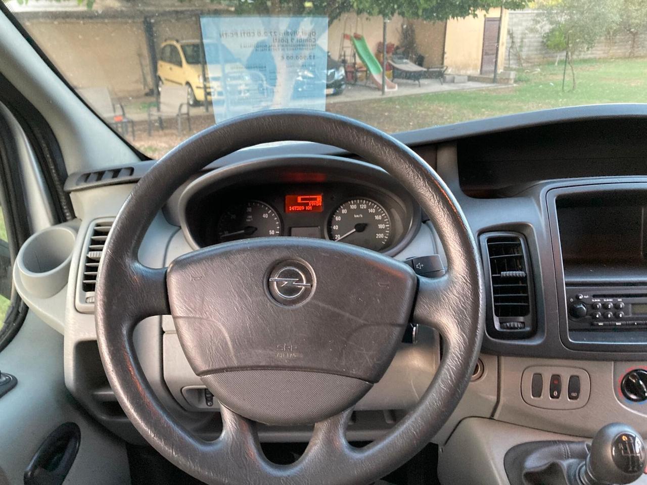 Opel Vivaro 27 2.0 CDTI PC-TN Combi 9 posti