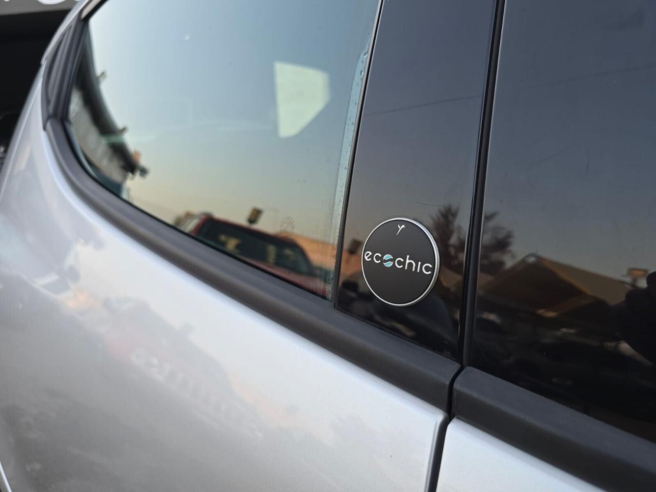 Lancia Ypsilon 1.0 FireFly 5 porte S&S Hybrid Ecochic Silver