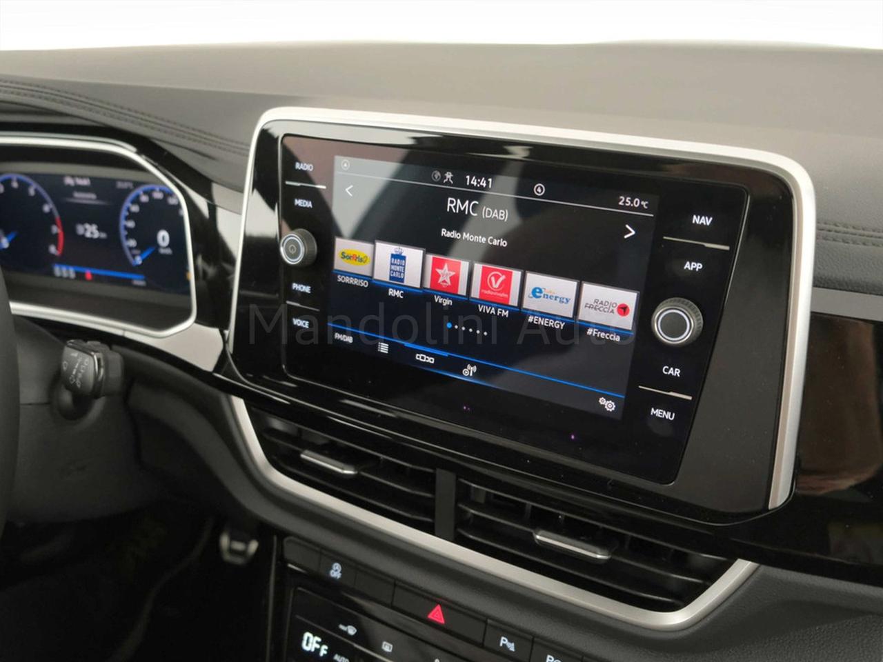 Volkswagen T-Roc 1.0 tsi 110cv r line