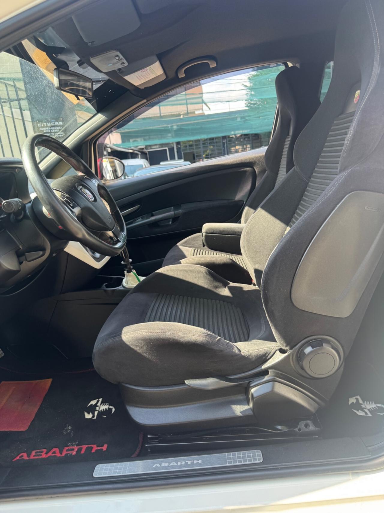 Abarth Grande Punto 1.4 T-Jet 155 cv