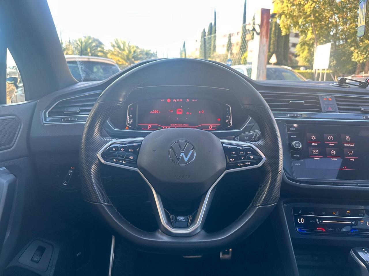 Volkswagen Tiguan 1.5 TSI 150 CV DSG ACT R-Line