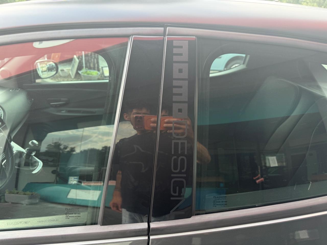 Lancia Ypsilon 1.2 S Momodesig E6 - PERFETTA