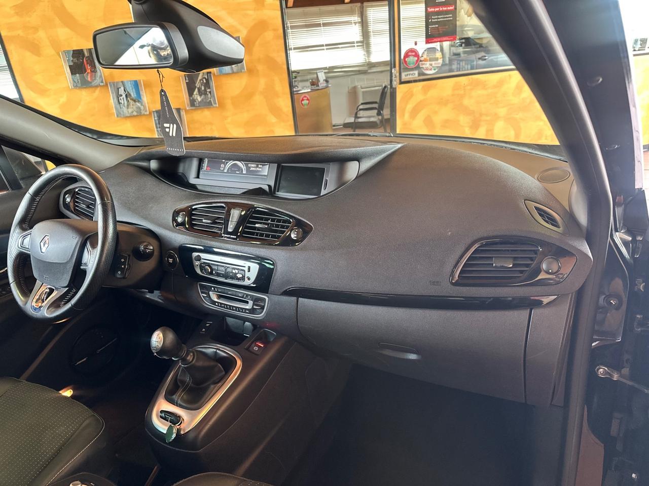 Renault Scénic XMod 1.5 dCi 110CV S&S Bose