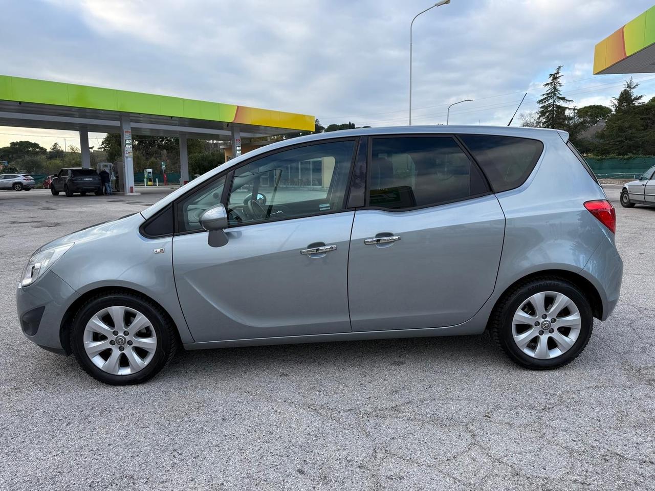 Opel Meriva 1.4 Turbo 120CV metano