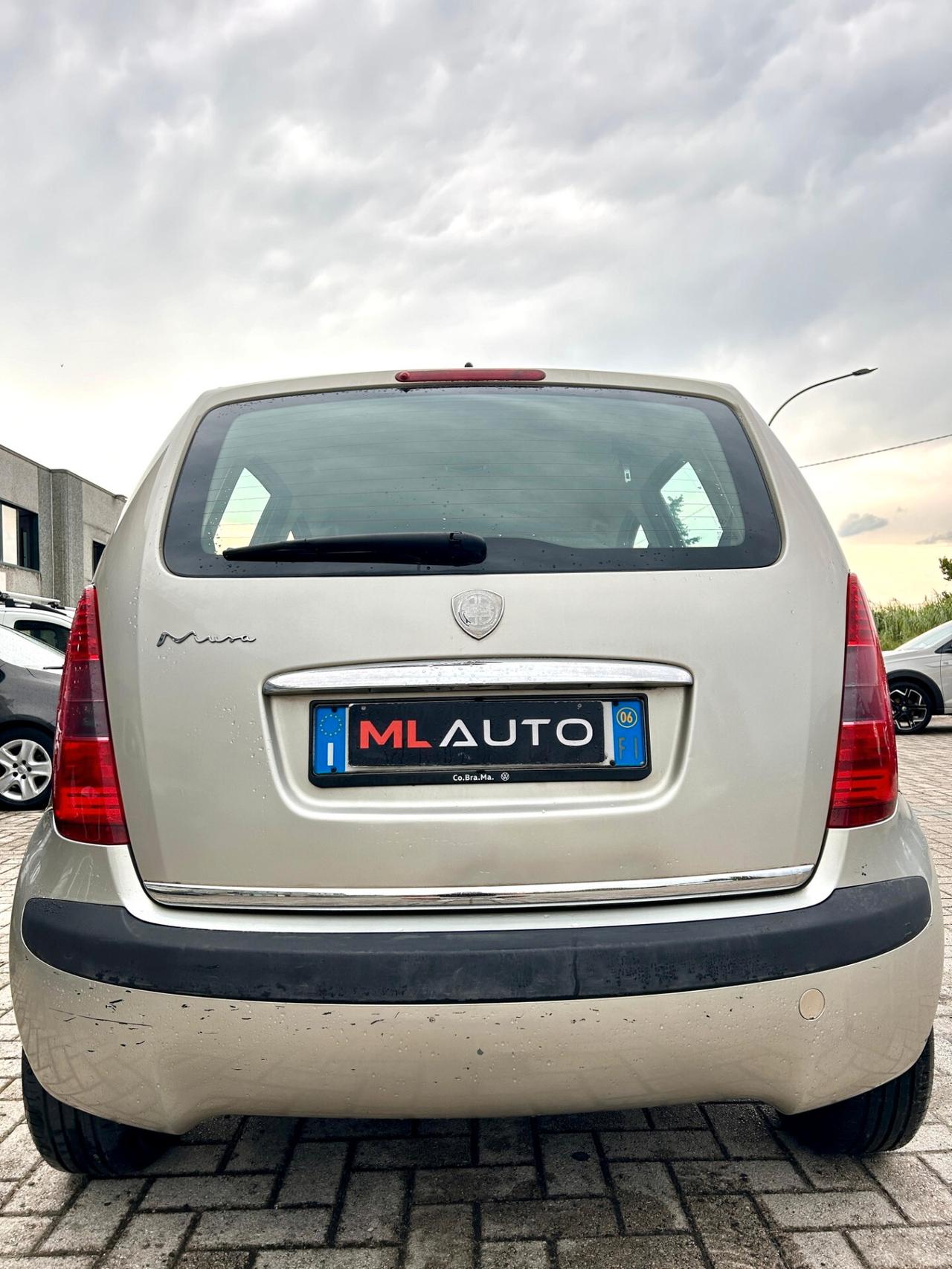 Lancia MUSA 1.4 16V Platino Plus 100 - ok neopatentato