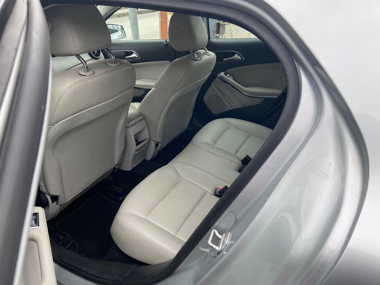 Mercedes-benz gla200 Executive automatica