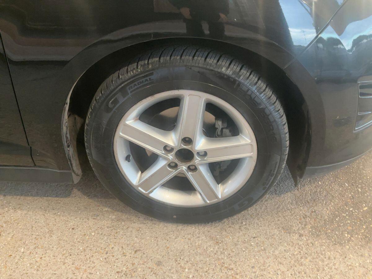 Ford C-Max 1.6 TDCi 115CV Titanium