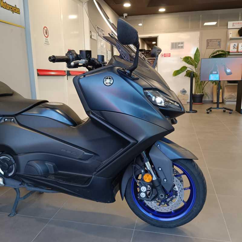 Yamaha T-Max 560 - 2022