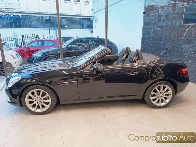 MERCEDES-BENZ SLK 200 CGI Edition1