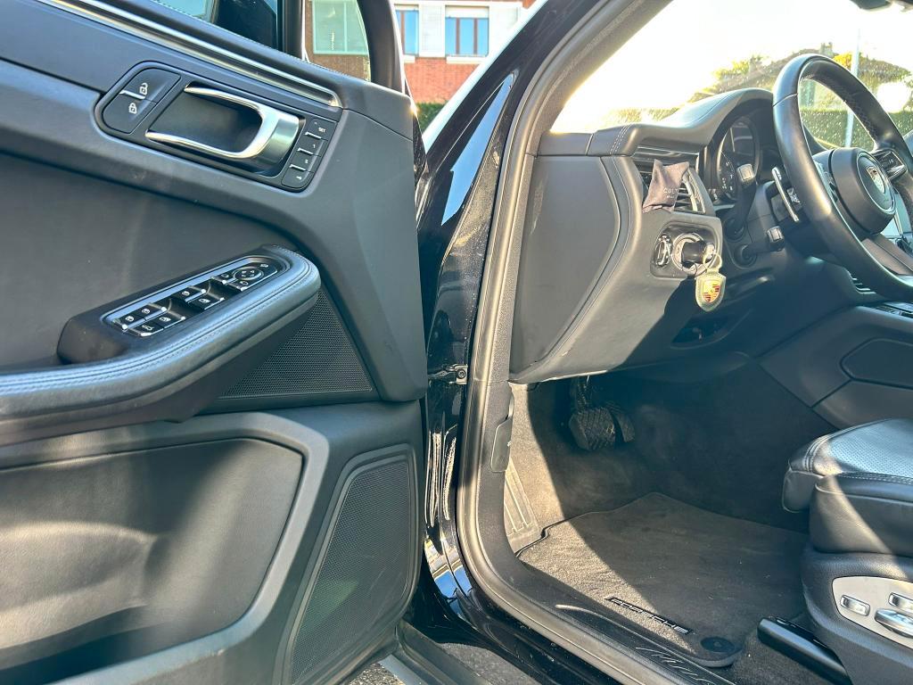 Porsche Macan 2.0 265cv pdk