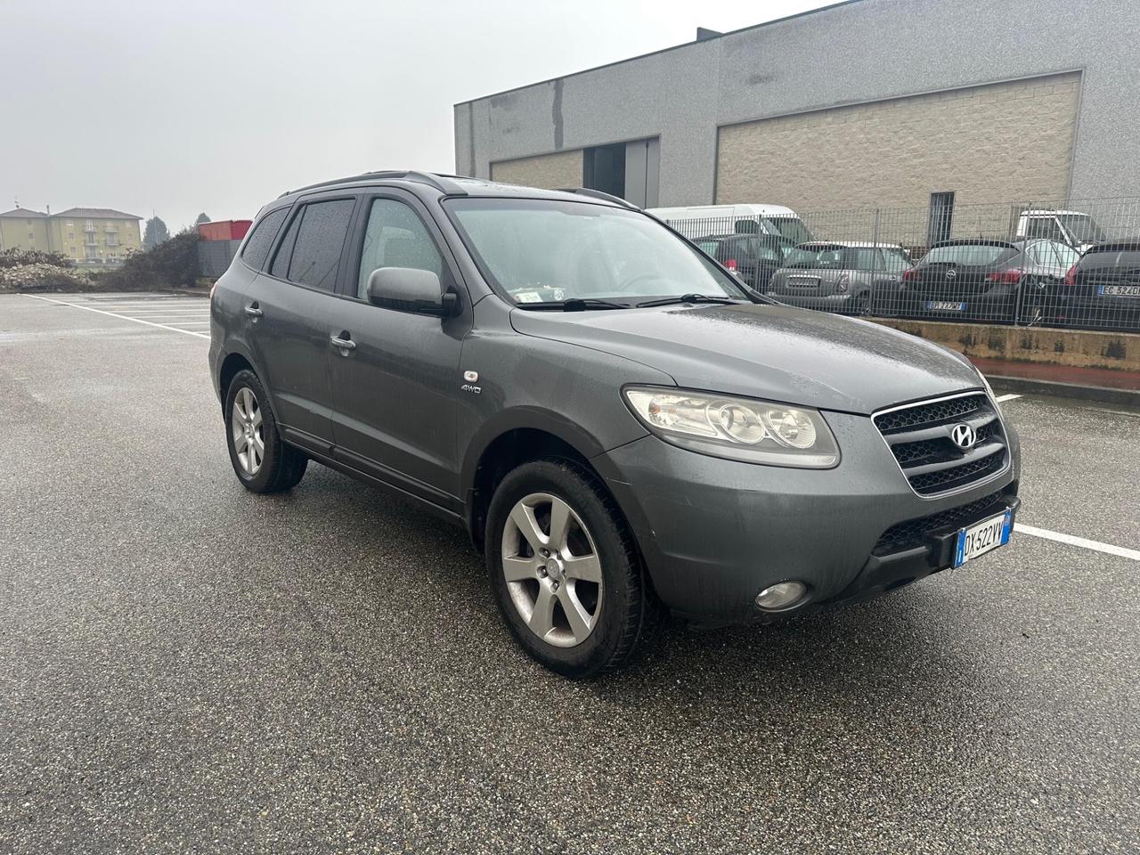 Hyundai Santa Fe 2.2 CRDi VGT aut PROBLEMA AL MOTORE