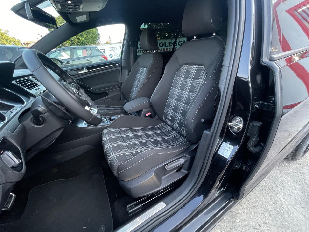 Volkswagen Golf 7 GTD DSG 2.0 TDI 184cv”MOTORE 18.000KM”