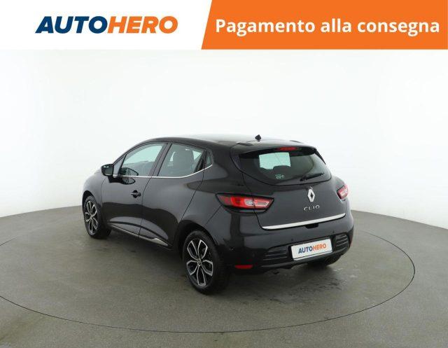 RENAULT Clio TCe 12V 90 CV 5 porte Moschino Intens