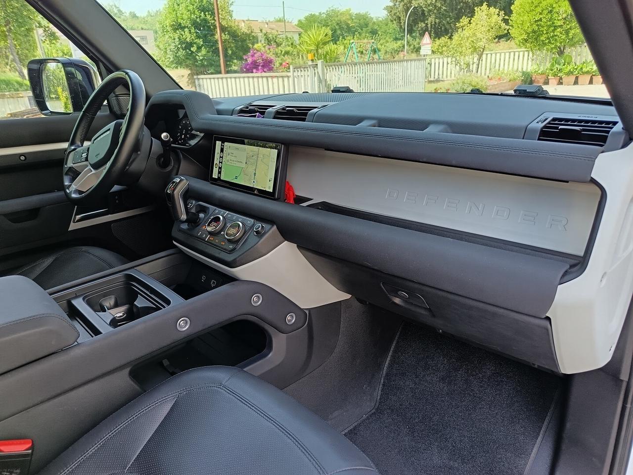 LAND ROVER Defender 110 3.0D 200 CV AWD Dyn.SE