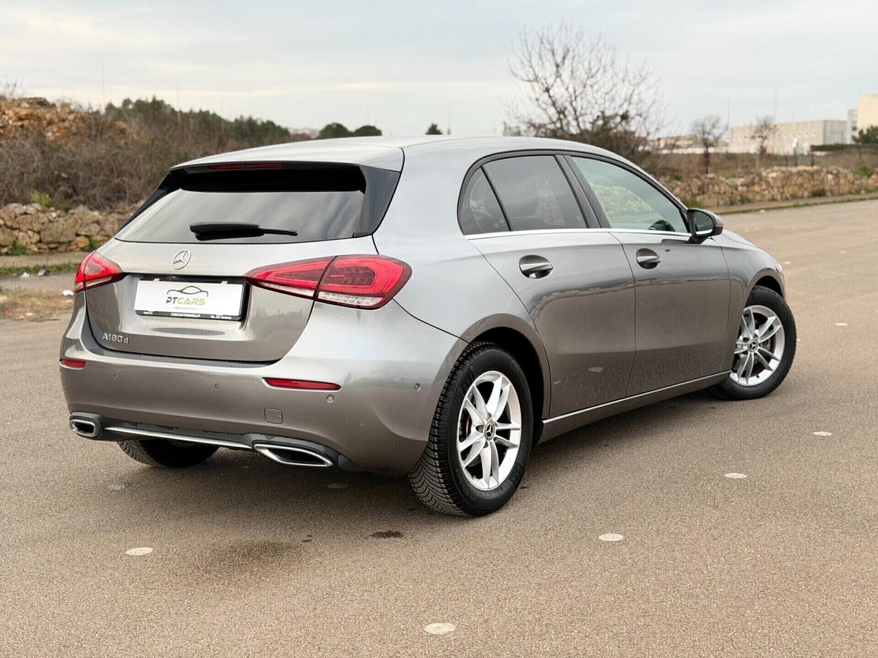 Mercedes-benz A 180 d Automatic 116cv auto 32.000km
