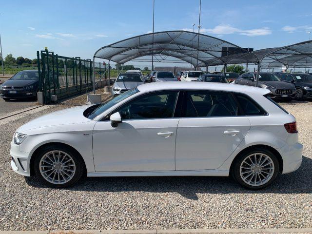 AUDI A3 SPB 1.6 TDI S-LINE Admired