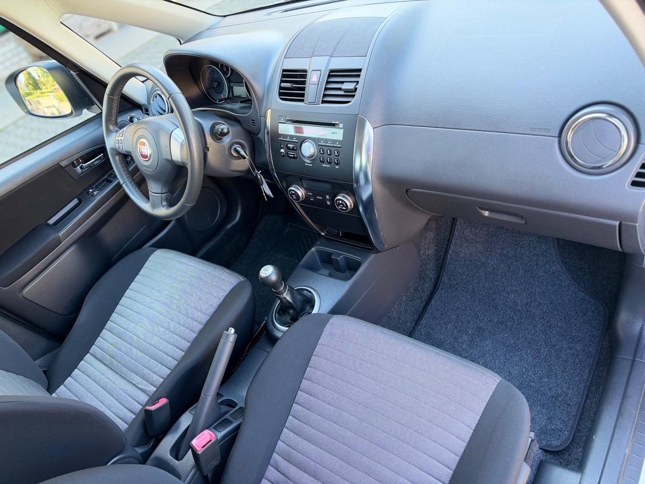 Fiat Sedici 1.6 16V 4x2 Emotion