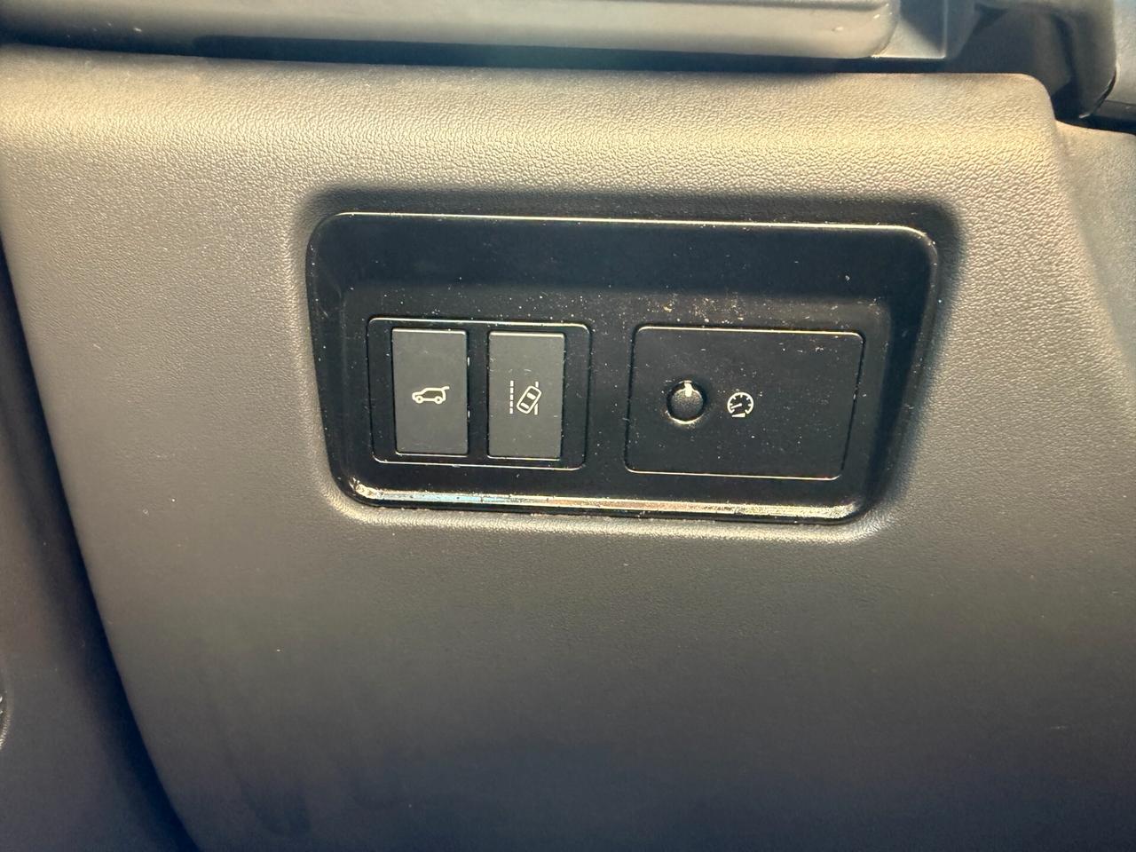 JAGUAR F-PACE R-SPORT 2017 2.0 DIESEL 241 CV *LEGGI