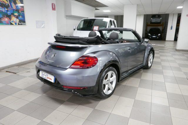 VOLKSWAGEN Maggiolino Cabrio 2.0 TDI 150 CV Sport R Line BMT