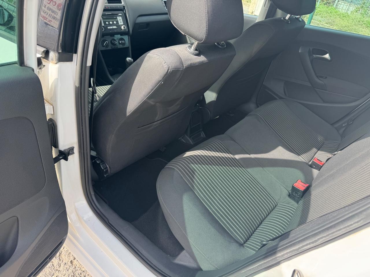 Volkswagen Polo 1.6 TDI 90CV DPF 5 porte Highline NEOPATENTATI