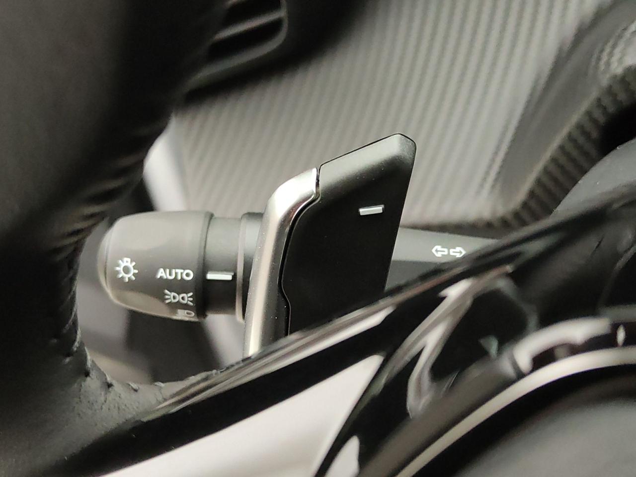 PEUGEOT 2008 II 2020 1.2 PURETECH 130CV ALLURE EAT8