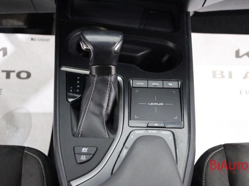 Lexus UX UX 250h 2.0 Executive 2wd cvt