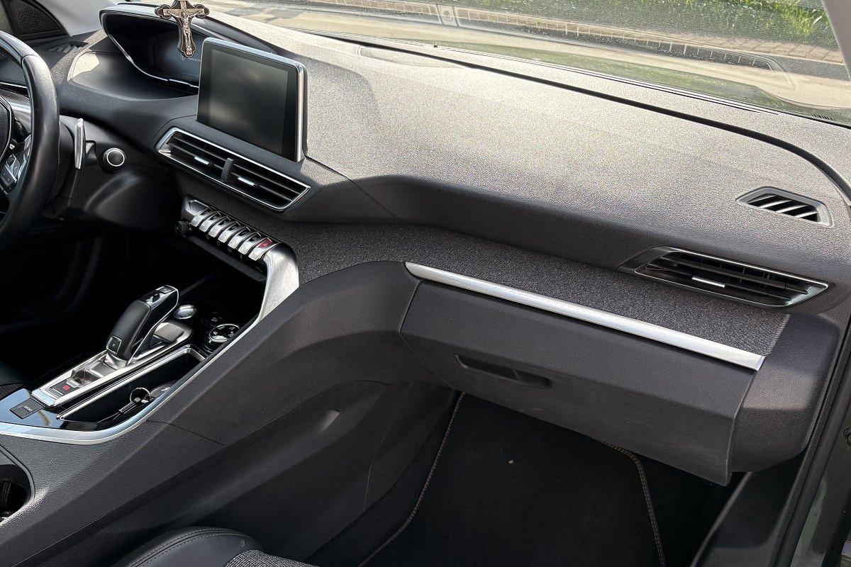 PEUGEOT 3008 PureTech Turbo 130 S&S EAT8 Allure