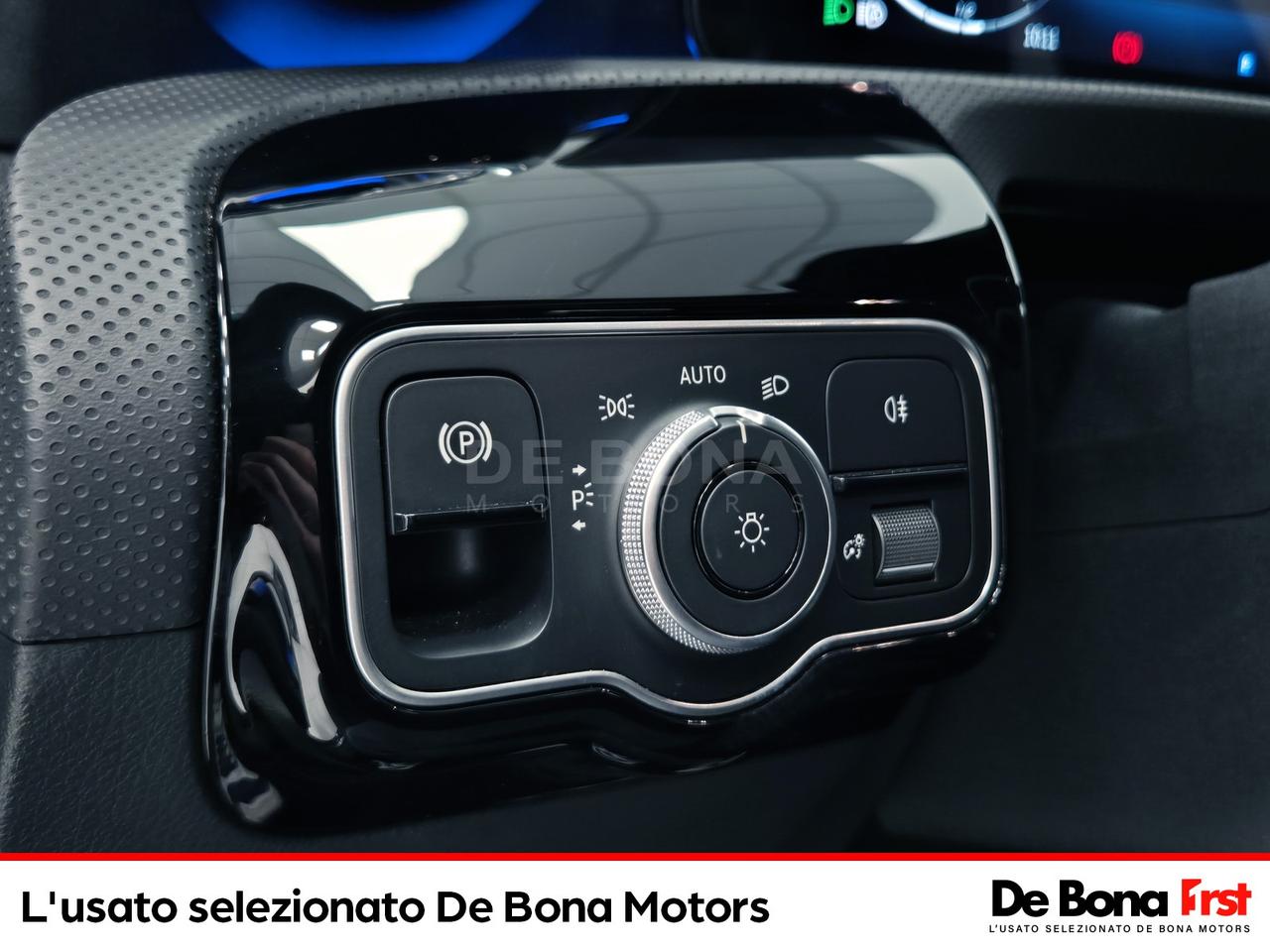 Mercedes Classe A 180 amg line premium auto