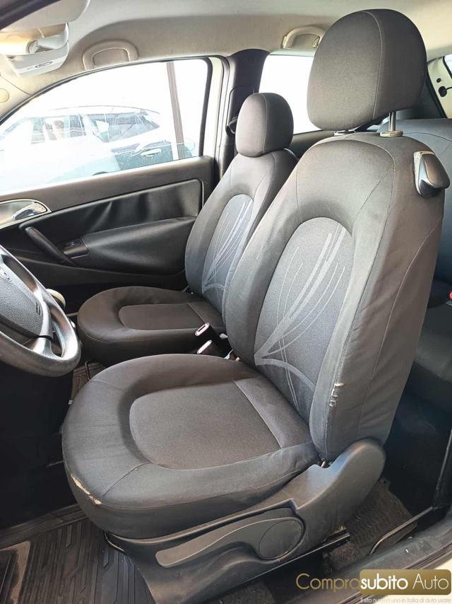 LANCIA Ypsilon 1.2 69 CV Diva