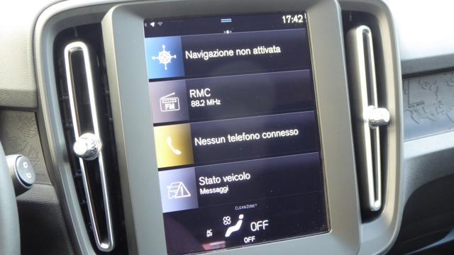 VOLVO XC40 T2 Geartronic Momentum N1 Autocarro