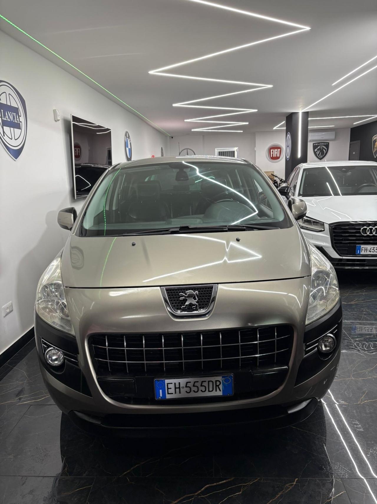 Peugeot 3008 1.6 HDi 112CV cambio robotizzato Premium